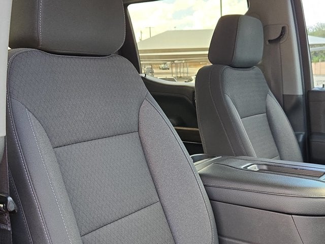 2021 Chevrolet Silverado 1500 2WD Crew Cab 147" RST