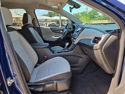 2022 Chevrolet Equinox FWD 4dr LS with 1LS