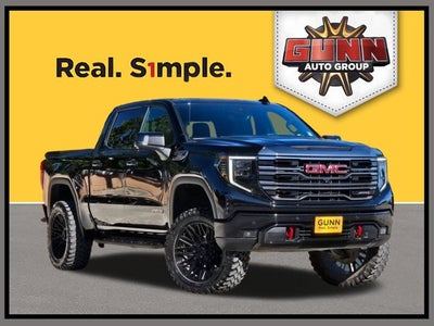 2024 GMC Sierra 1500 4WD Crew Cab 147" AT4