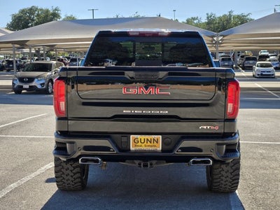 2024 GMC Sierra 1500 4WD Crew Cab 147" AT4