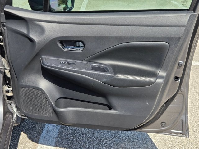 2020 Nissan Versa SV CVT