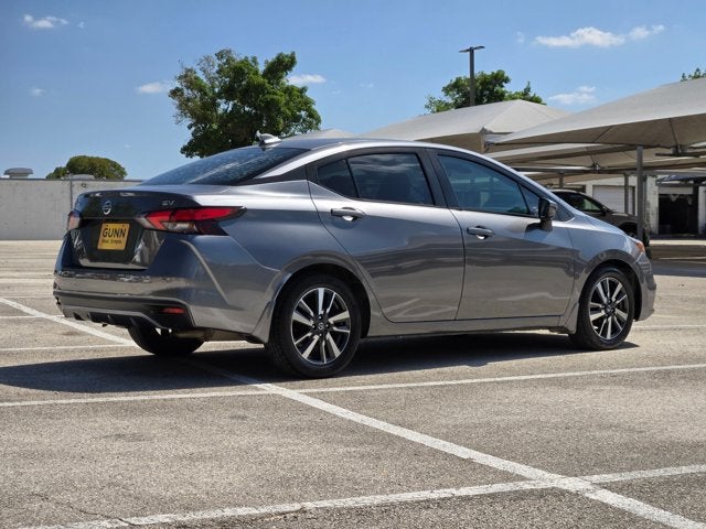 2020 Nissan Versa SV CVT