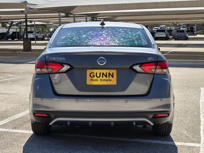 2020 Nissan Versa SV CVT