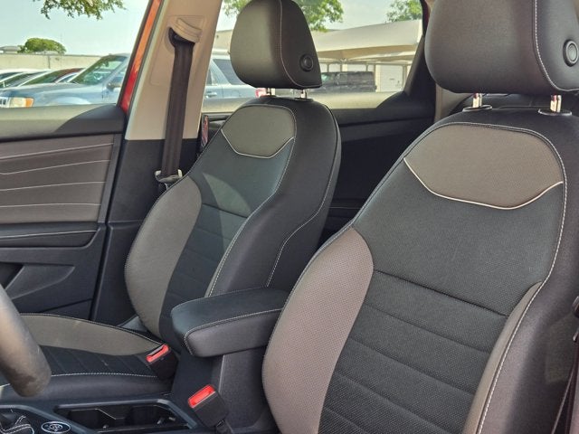 2024 Volkswagen Taos SEL 4MOTION