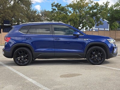 2022 Volkswagen Taos Base