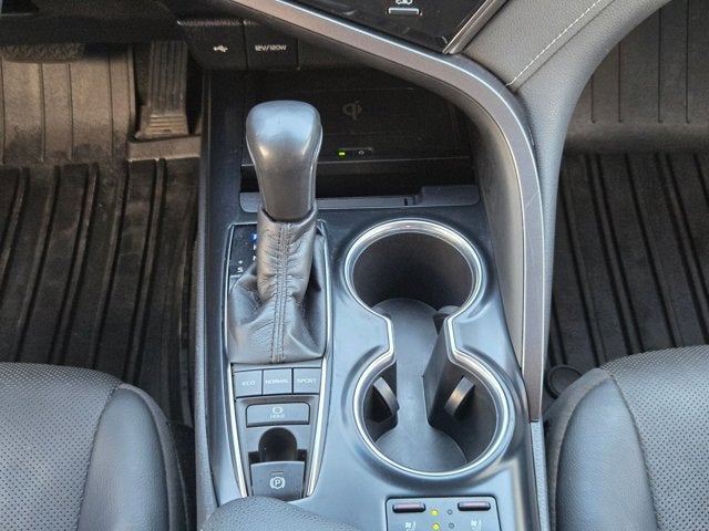 2020 Toyota Camry XSE V6 Auto