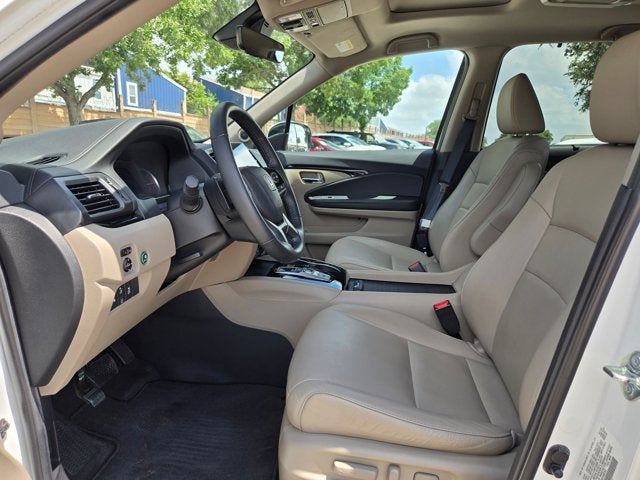 2020 Honda Pilot Touring 8-Passenger AWD