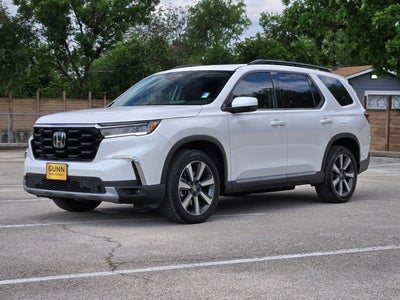 2025 Honda Pilot Base