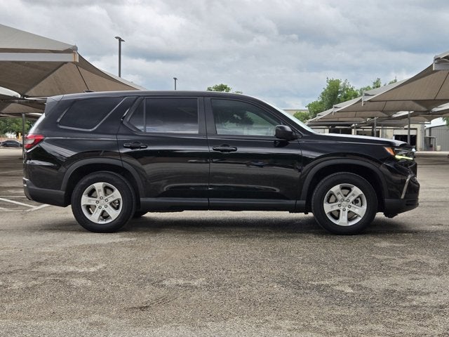 2023 Honda Pilot LX 2WD