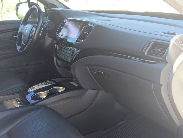 2022 Honda Ridgeline Black Edition