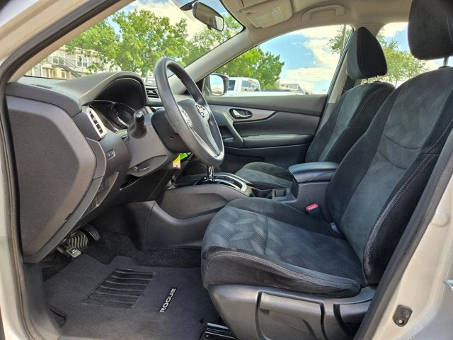 2016 Nissan Rogue FWD 4dr S
