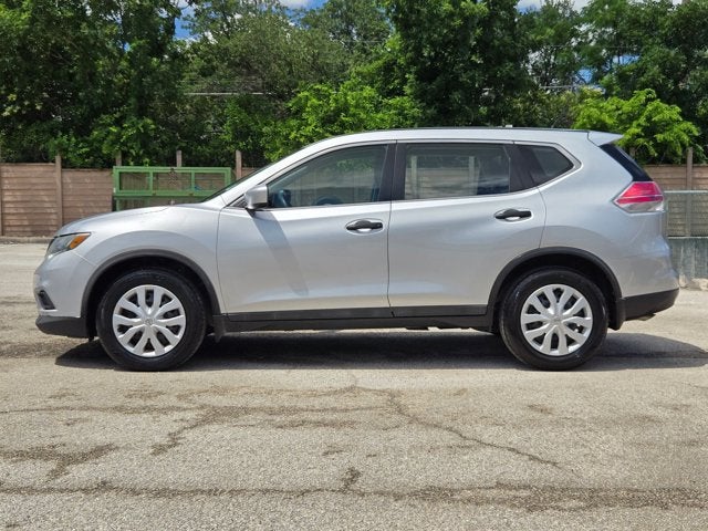 2016 Nissan Rogue FWD 4dr S