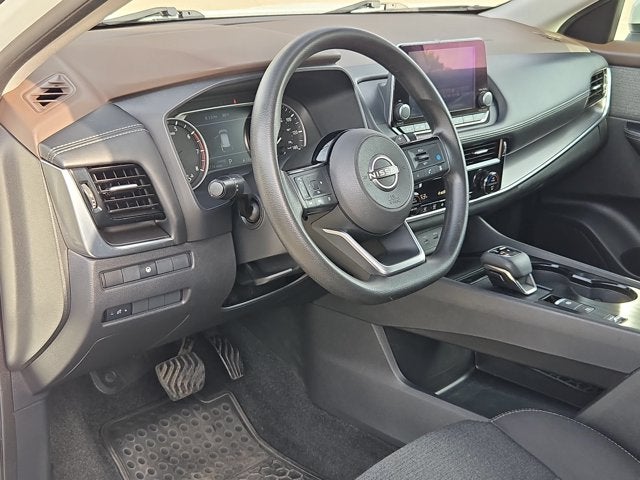 2022 Nissan Rogue FWD SV