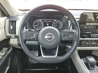 2022 Nissan Pathfinder SL 2WD
