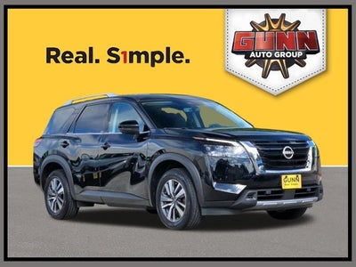 2025 Nissan Pathfinder SL 4WD