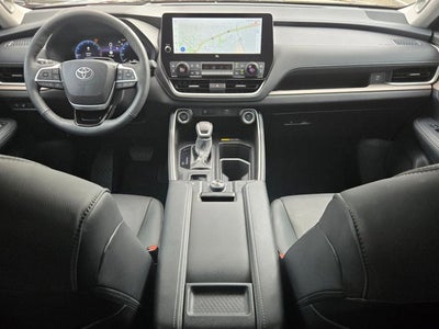 2025 Toyota Grand Highlander Platinum AWD