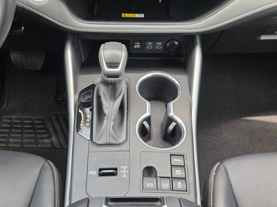 2024 Toyota Highlander Base