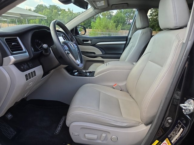 2017 Toyota Highlander XLE V6 FWD
