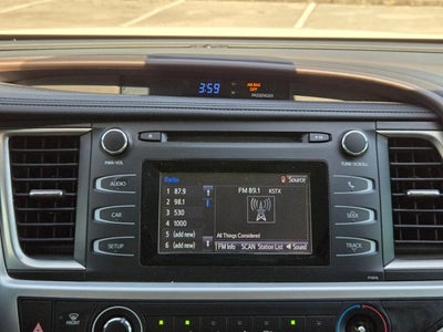 2019 Toyota Highlander LE I4 FWD