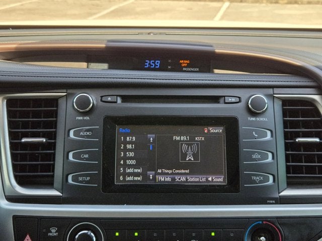 2019 Toyota Highlander LE I4 FWD