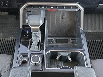 2022 Toyota Tundra 4WD SR5 Double Cab 6.5' Bed