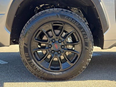 2022 Toyota Tundra 4WD SR5 Double Cab 6.5' Bed