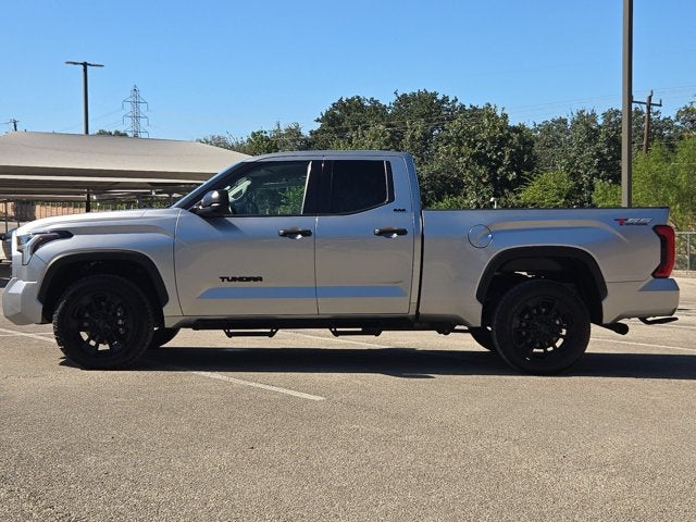 2022 Toyota Tundra 4WD SR5 Double Cab 6.5' Bed