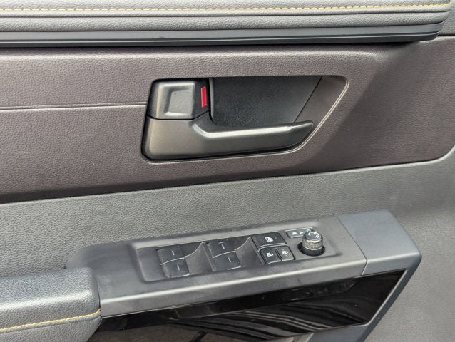 2025 Toyota Tundra 4WD SR5