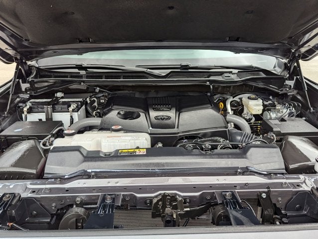 2025 Toyota Tundra 4WD SR5