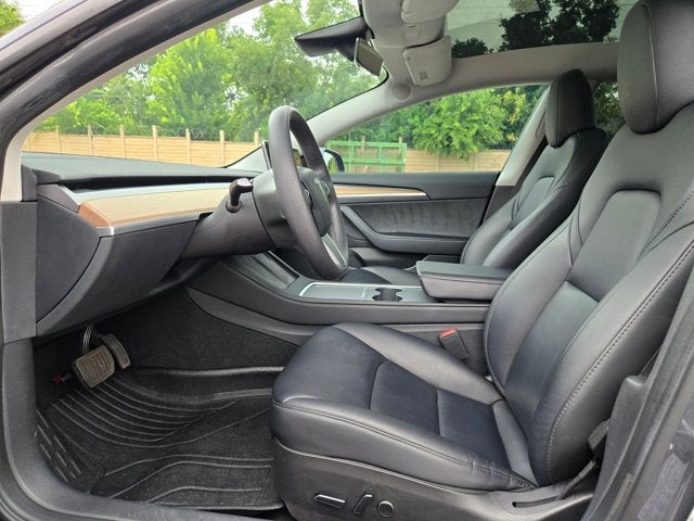 2023 Tesla Model 3 RWD