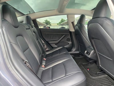 2023 Tesla Model 3 RWD