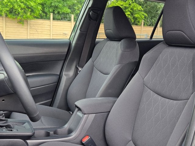 2026 Toyota Corolla Cross LE 2WD
