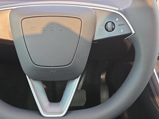 2026 Tesla Model Y Base
