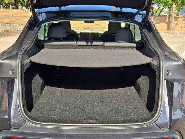 2026 Tesla Model Y Base