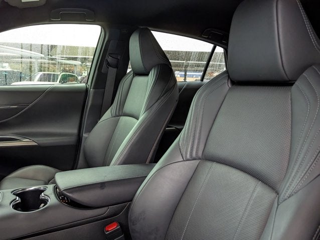 2021 Toyota Venza Base