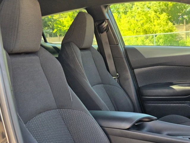 2018 Toyota C-HR XLE Premium FWD