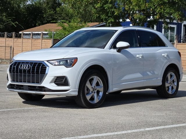 2022 Audi Q3 Premium 40 TFSI quattro