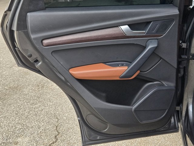 2022 Audi Q5 S line Premium 45 TFSI quattro