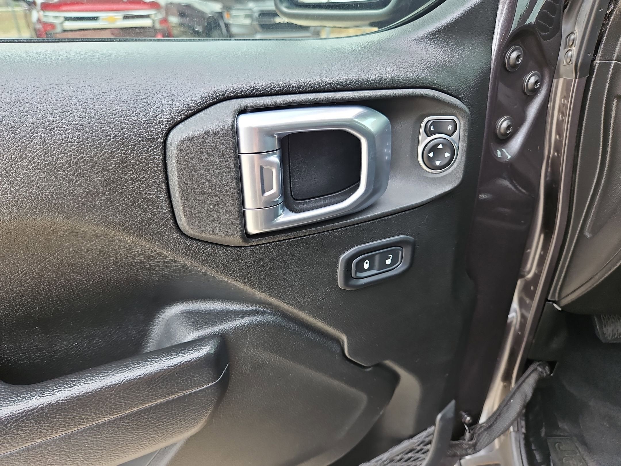 2021 Jeep WRANGLER SPORT