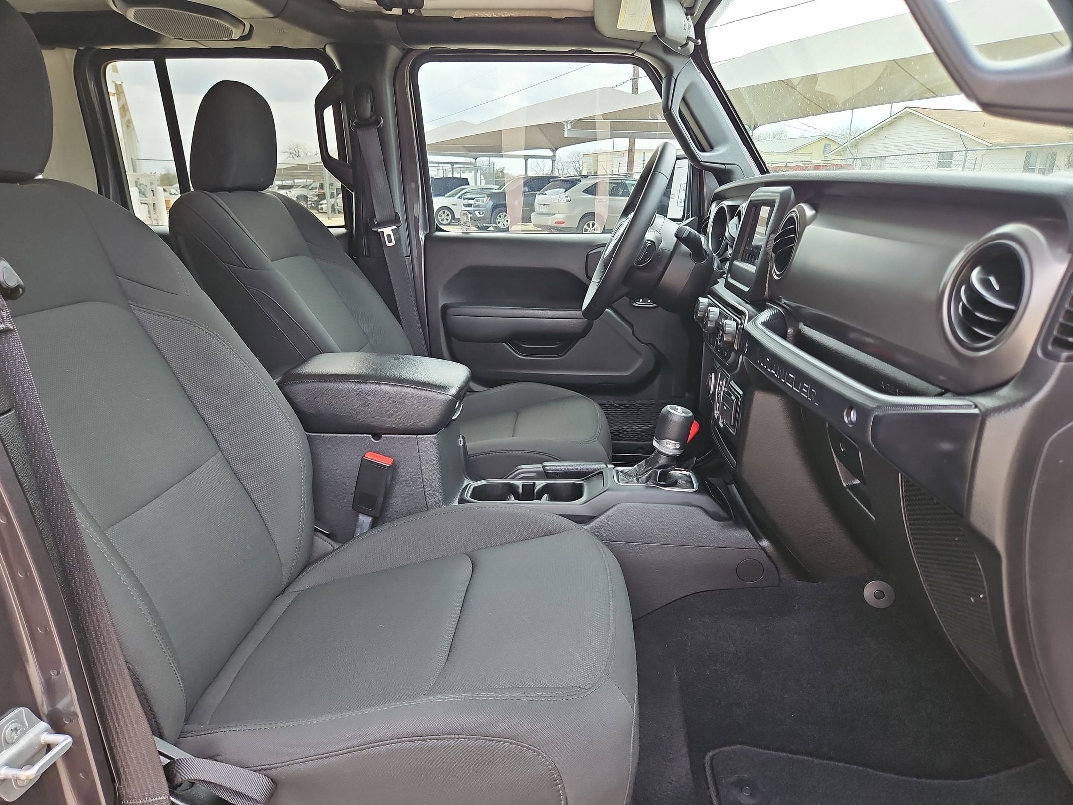 2021 Jeep WRANGLER SPORT