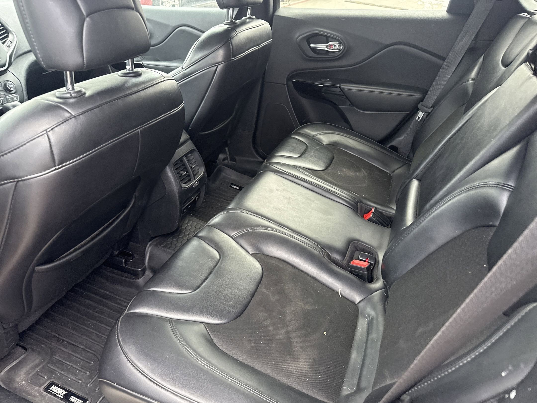 2020 Jeep CHEROKEE ALTITUDE