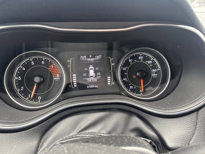 2020 Jeep CHEROKEE ALTITUDE