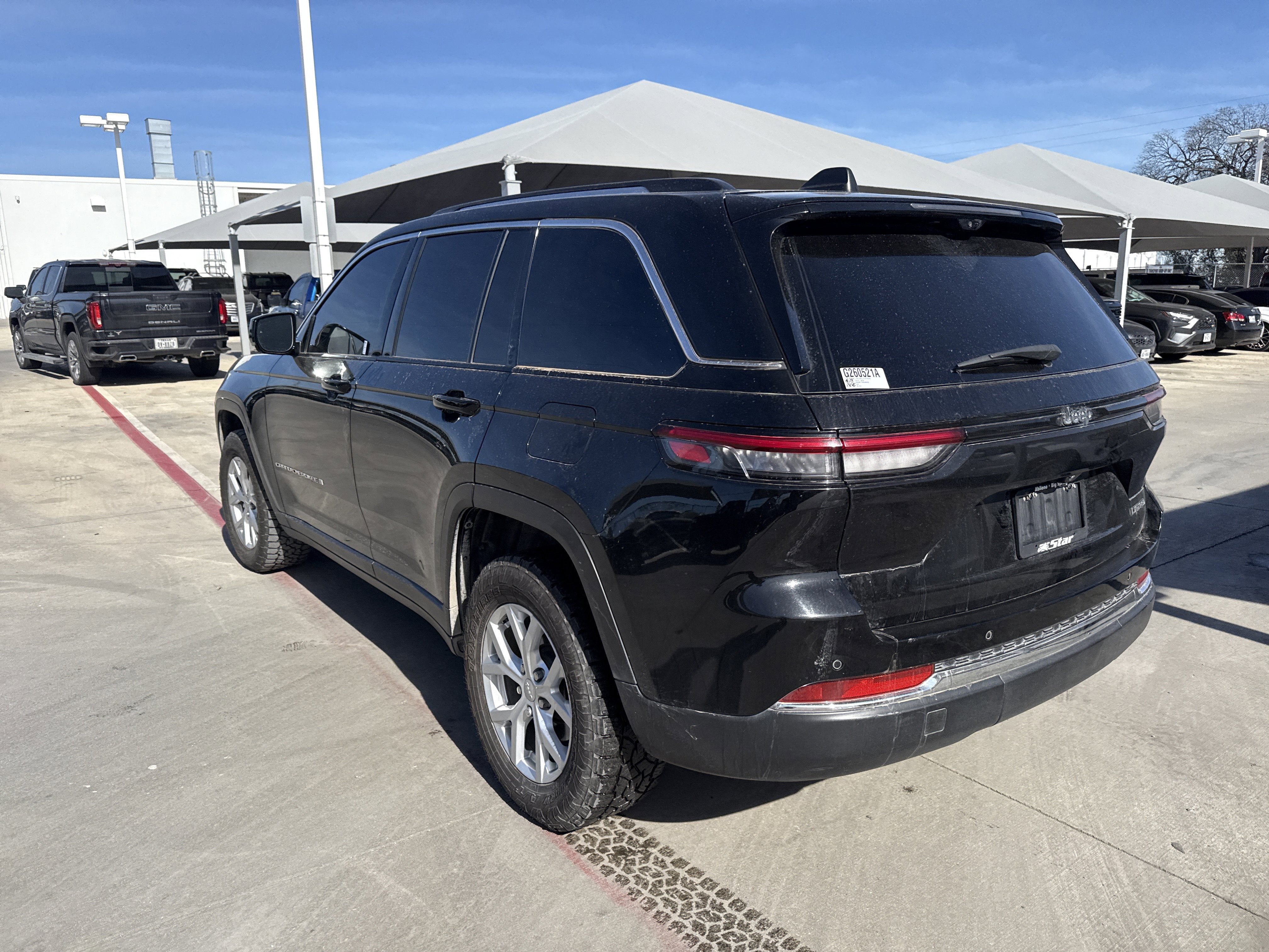 2023 Jeep GRAND CHEROKEE LIMITED