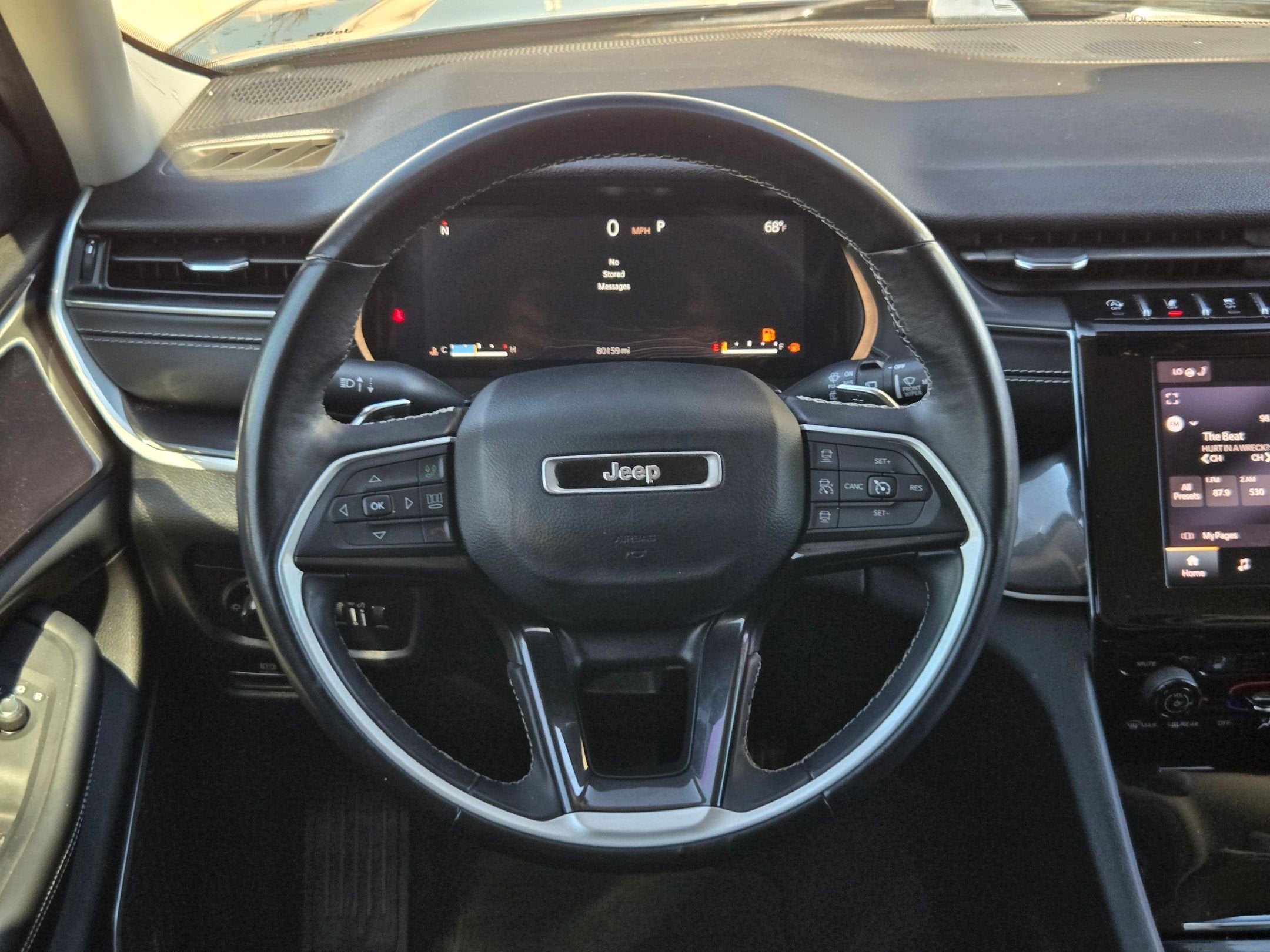 2022 Jeep GRAND CHEROKEE L LAREDO