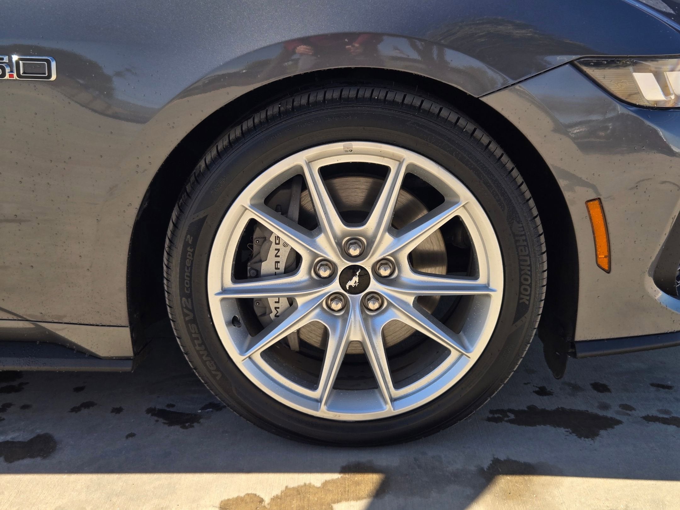 2024 Ford MUSTANG GT PREMIUM