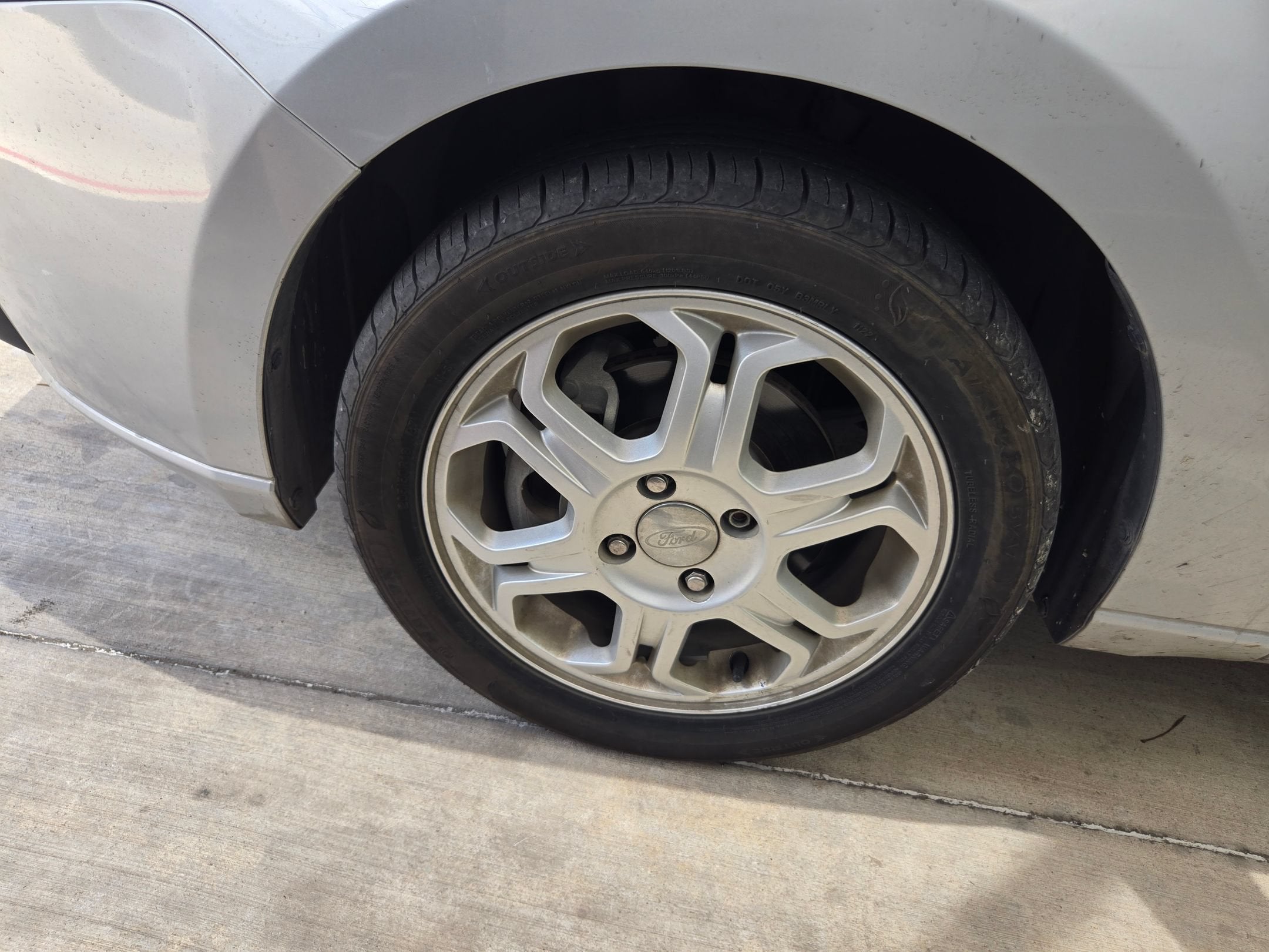 2008 Ford FOCUS SE