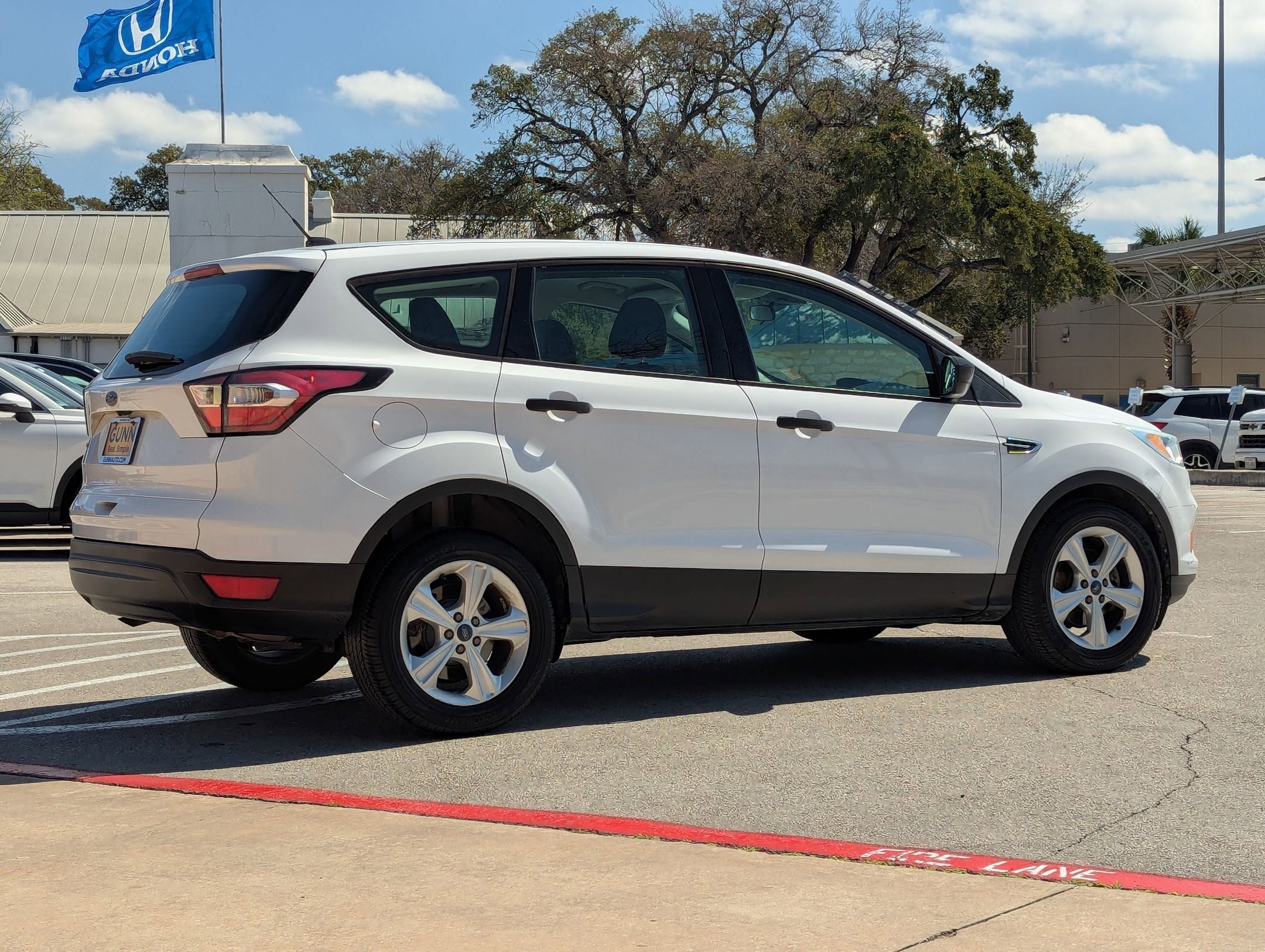 2017 Ford ESCAPE S