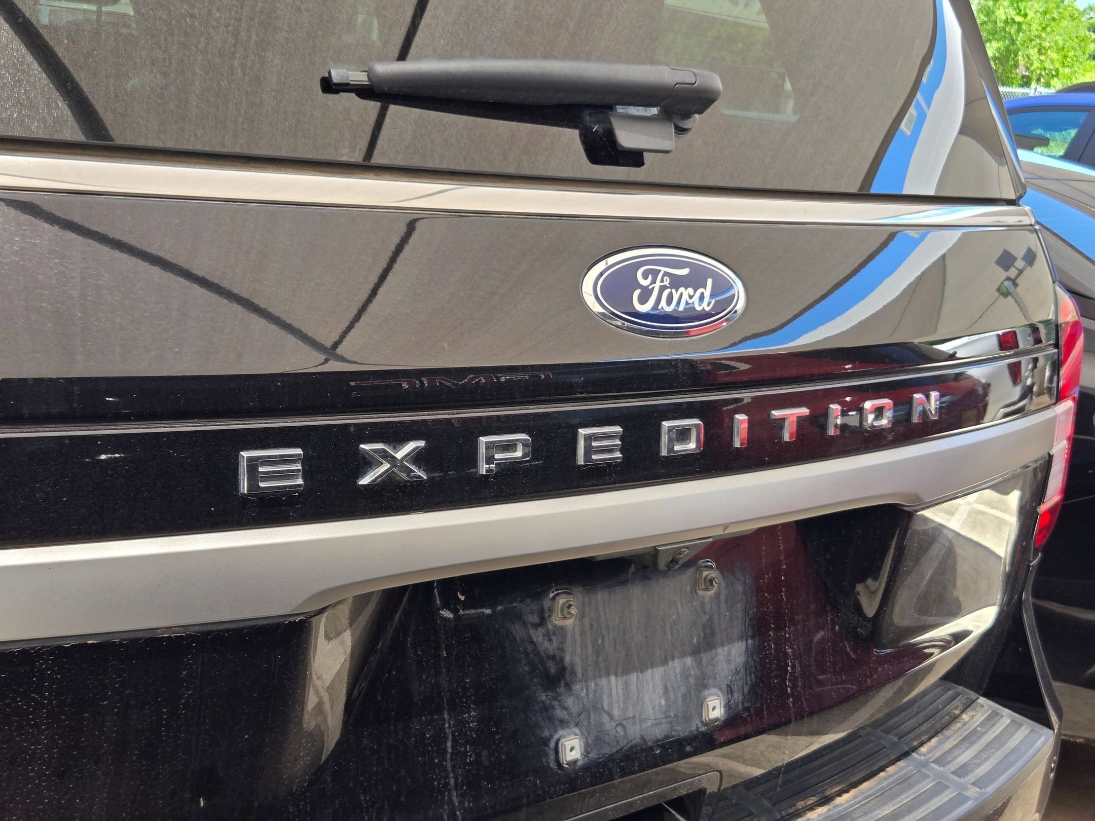 2024 Ford EXPEDITION XLT
