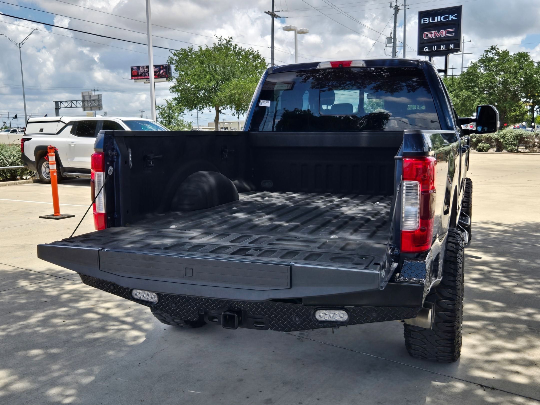 2019 Ford F-250 SD LARIAT 4WD