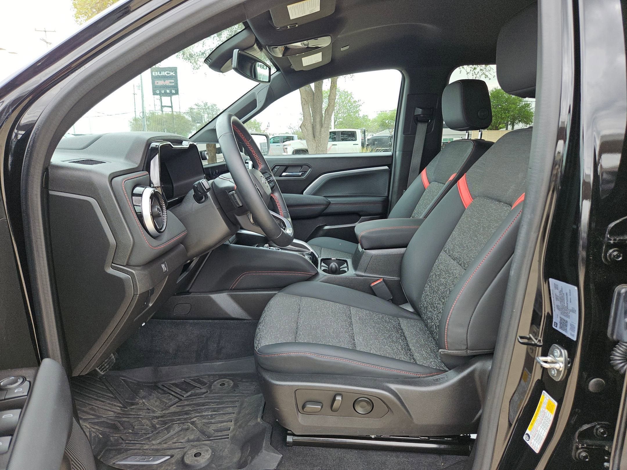 2023 Chevrolet COLORADO 4WD 4WD Z71